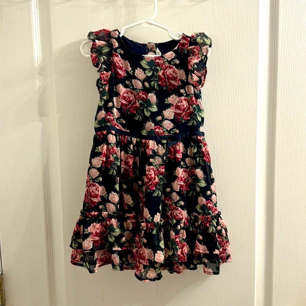 Like new Janie and Jack SZ 4 floral dress.